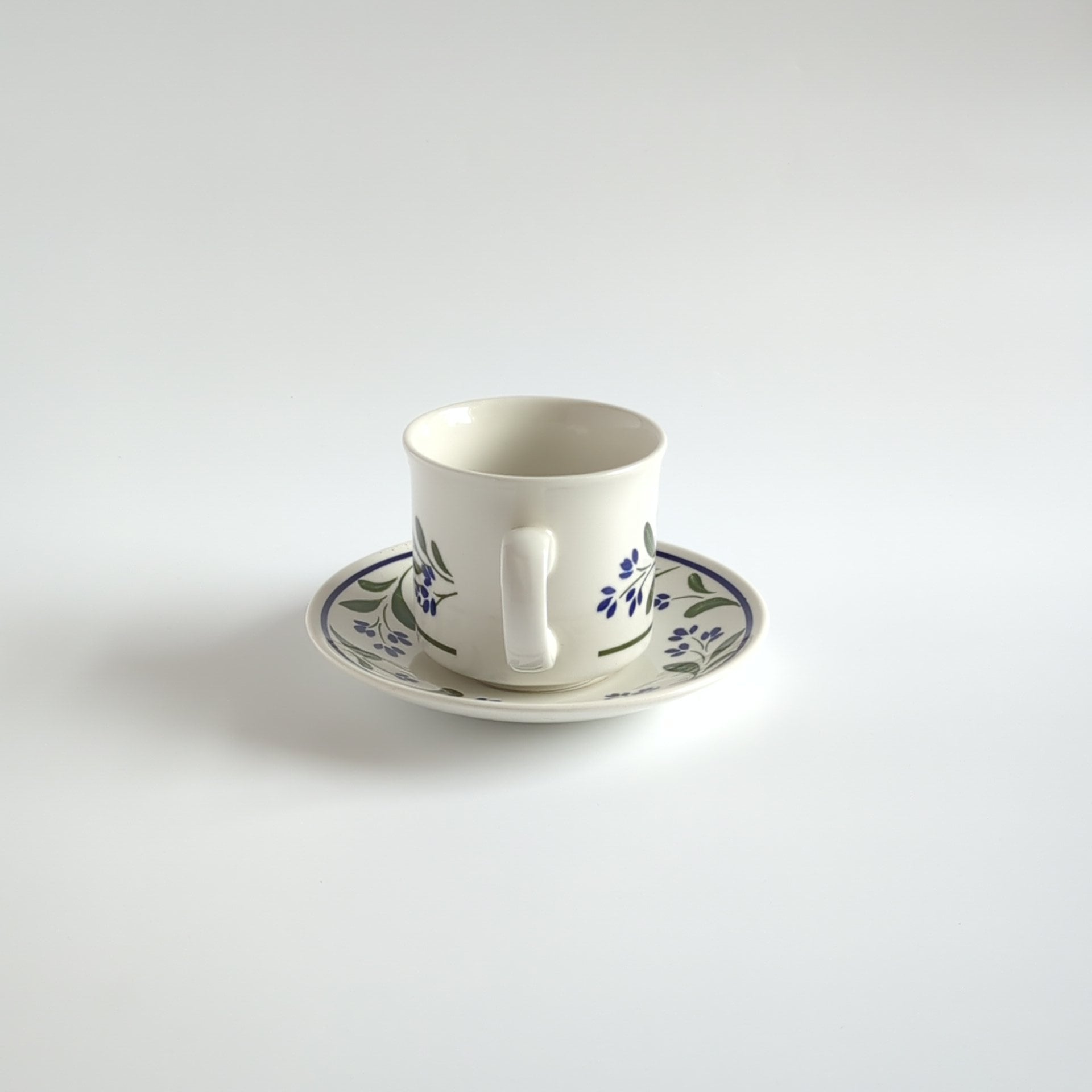 Churchill Salzburg - Cup & Saucer