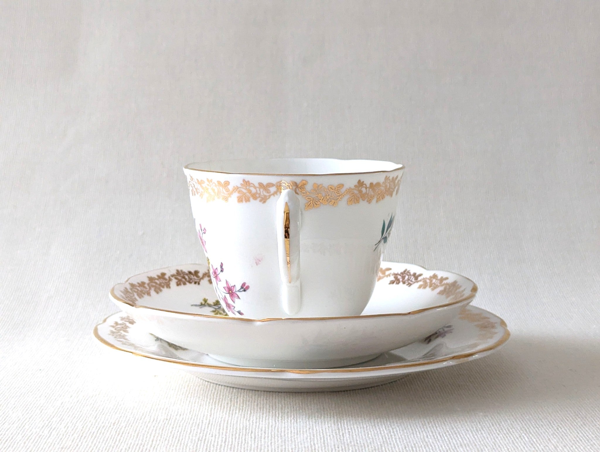 Royal Grafton - Cup, Saucer & Plate