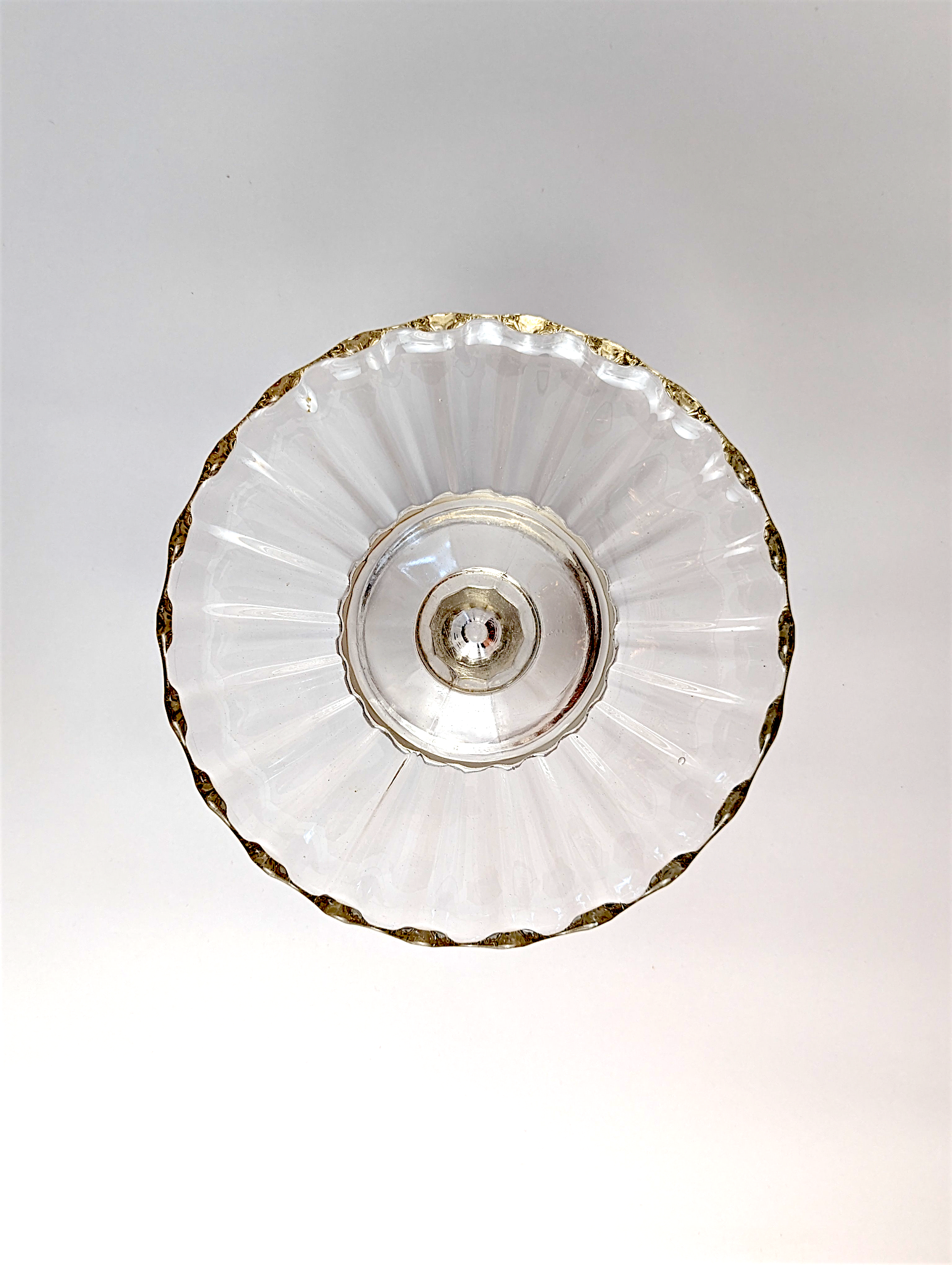 Cake Stand (Scalloped Glass)