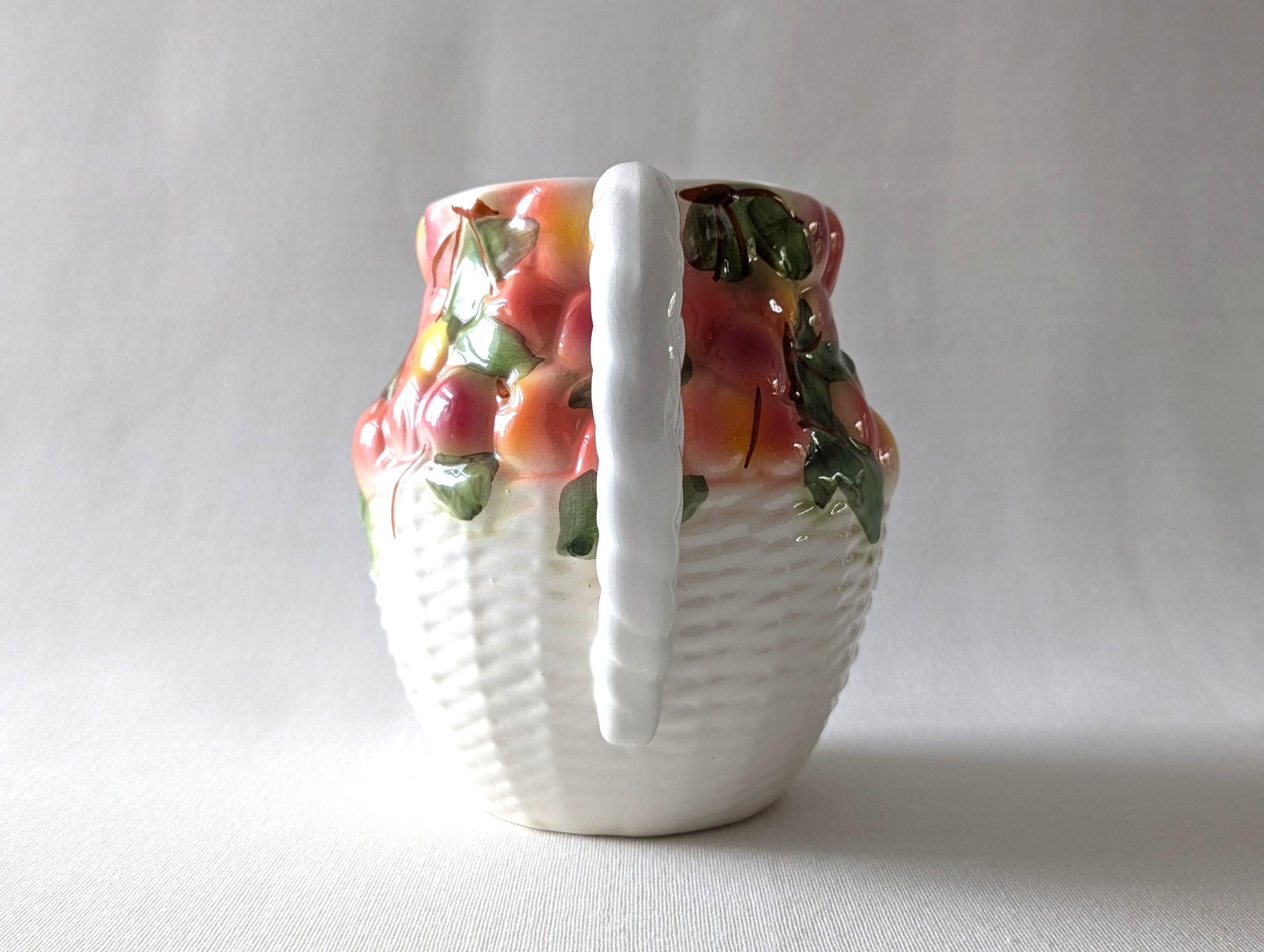 Jug (Peach Basket)